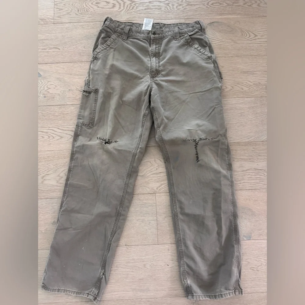 Men’s Carhartt Vintage Loose Original Fit Distressed size 36x34